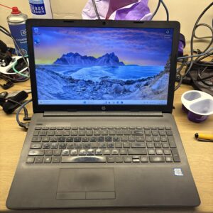L92 HP 250 G7 15" i5 10th Gen 8GB RAM 250GB SSD